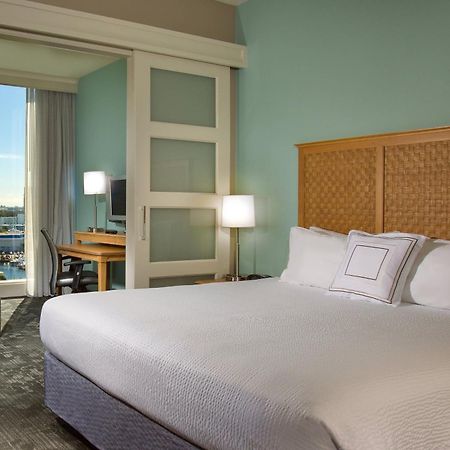 Courtyard By Marriott Oceanside Fort Lauderdale Beach Exterior photo