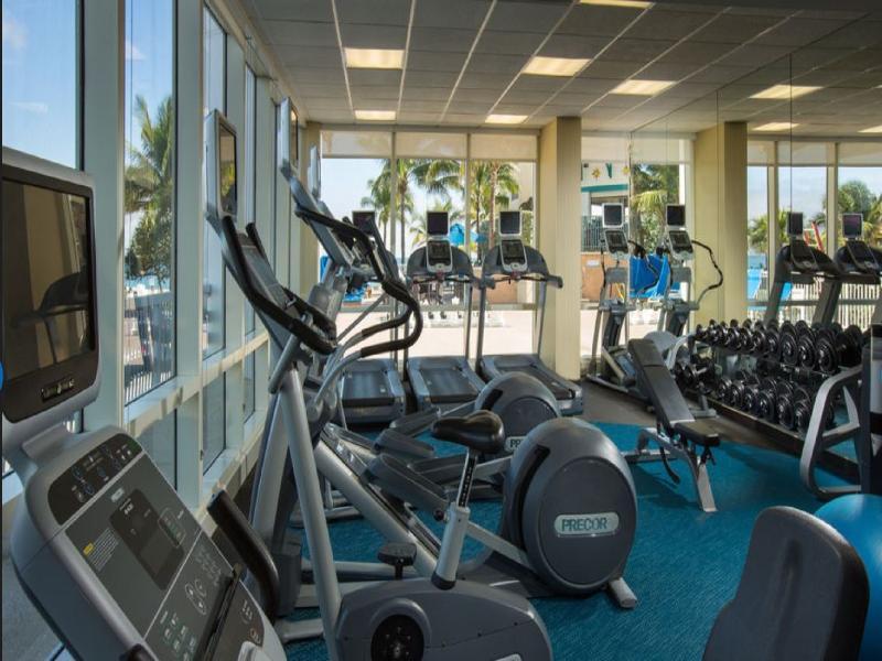 Courtyard By Marriott Oceanside Fort Lauderdale Beach Exterior photo