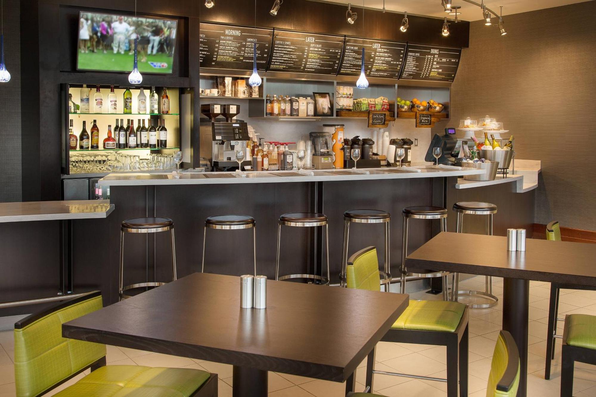 Courtyard By Marriott Oceanside Fort Lauderdale Beach Exterior photo