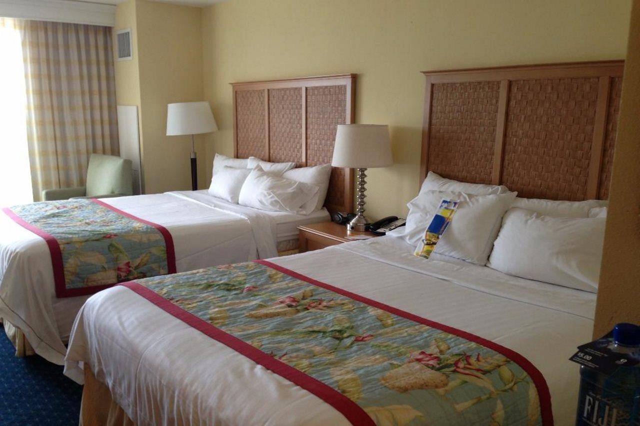 Courtyard By Marriott Oceanside Fort Lauderdale Beach Exterior photo